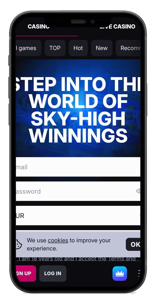 SkyCrown Casino homepage on mobile